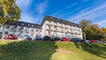 Hotel Ripper*** (Priessnitzovy léčebné lázně)