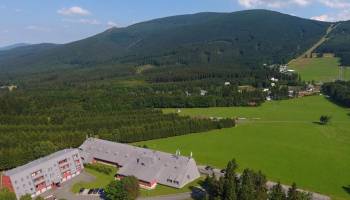 4L. Horský apartmán Ramzová s vlastní terasou k lesu