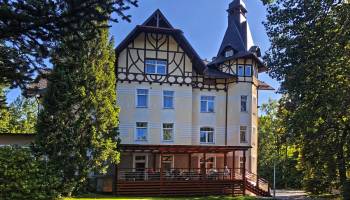 Schrothovy léčebné lázně (Villa Grohmann)