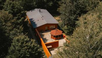 Lesní Lázně Muna - Okno Do Lesa